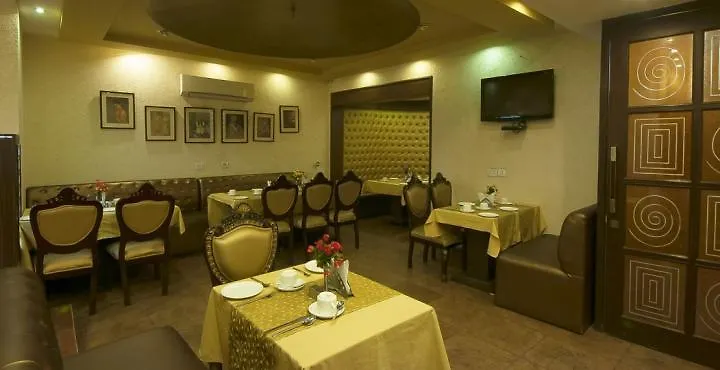 Hotel Siris 18 Agra  Indie