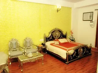 Siris 18 Hotel Agra