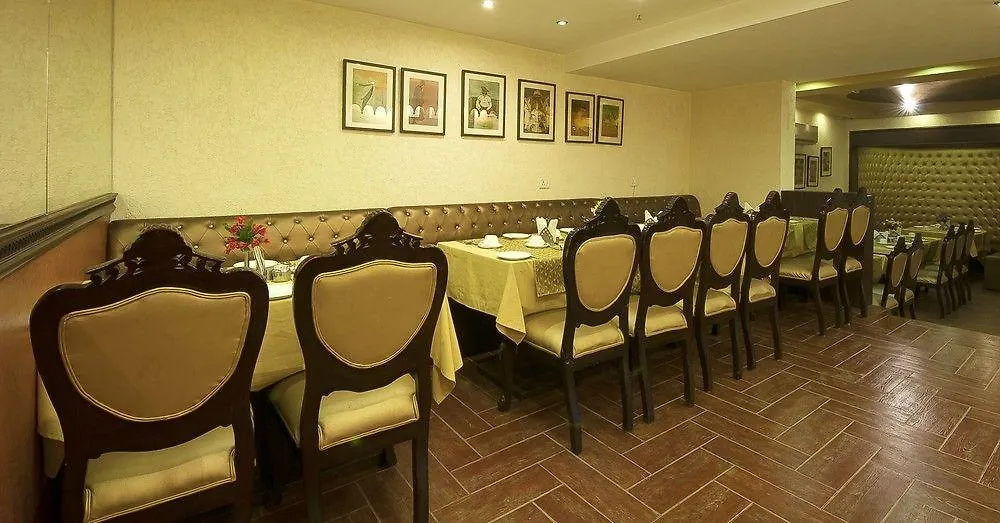 Siris 18 Hotel Agra  Agra (Uttar Pradesh)
